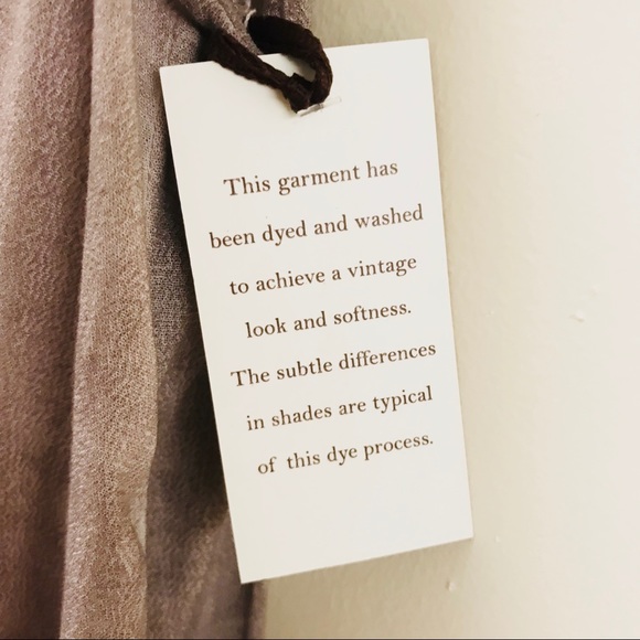 Flowy Sleeveless Blouse NWT - Picture 7 of 7